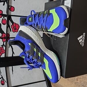 Adidas Ultraboost‎ 21 Size 8 NWB
